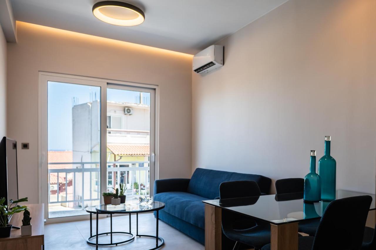 Yiannis Deluxe חאניה