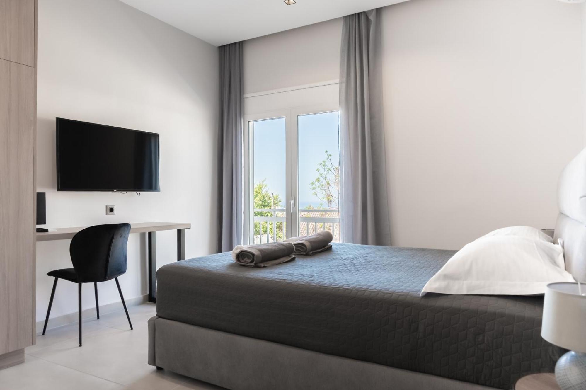 Yiannis Deluxe La Canea